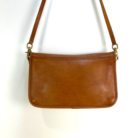 Coach Convertible Clutch 9635 British Tan Leather Shoulder Bag Handbag Purse - Picture 11 of 12